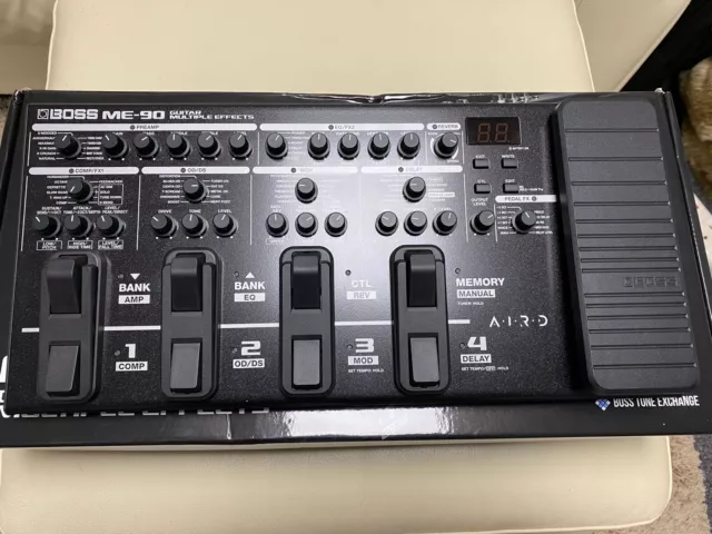 BOSS ME-90 Guitar Multiple Effects Pedal