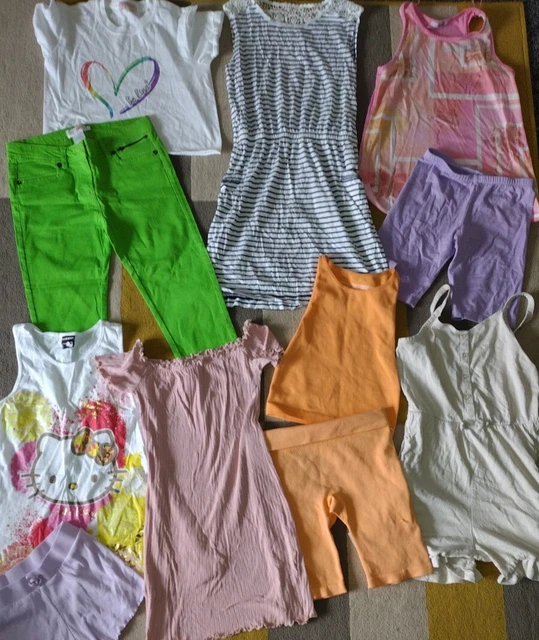 Abiti, tuta, top, pantaloncini, pantaloni 3/4 ragazze età 11-12 anni