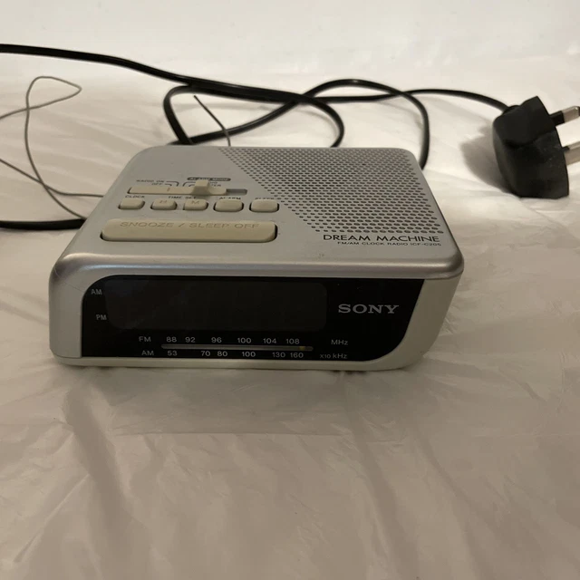 SONY ICFC205 DREAM Machine FM/AM Radio Digital Alarm Clock Fwo Vintage