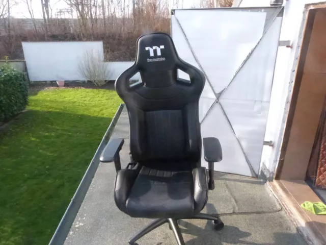 TT eSPORTS X-Fit Premium 100 Gaming Chair Stuhl