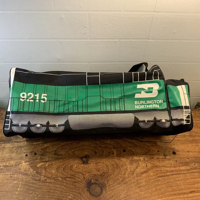VINTAGE BURLINGTON NORTHERN Railroad Duffle Bag Trains Collectible Man