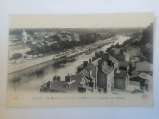 Cpa Laval.La Mayenne and view of Avesnières taken from the Donjon du Château 1918