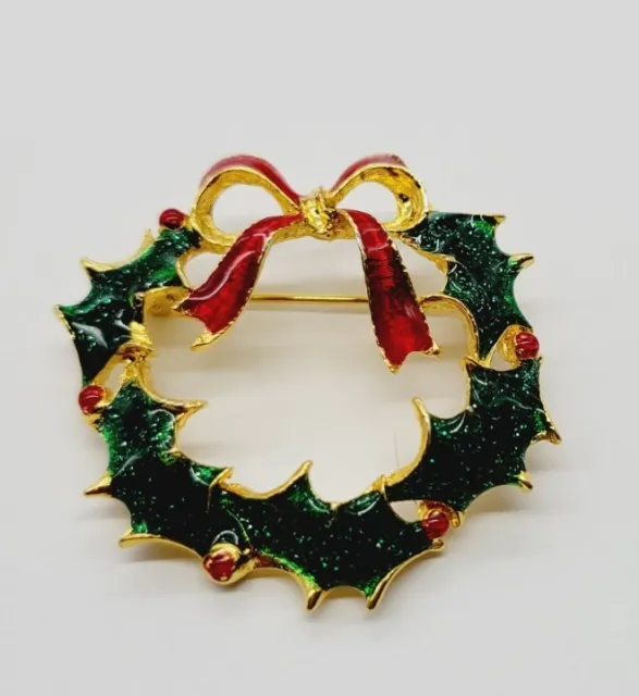 Vintage Christmas Brooch Wreath Pin Holiday Jewelry Gold Tone Enamel #L