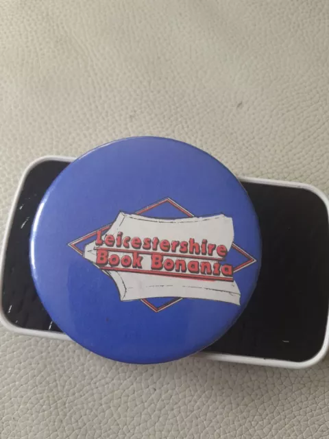 Leicestershire Book Bonanza Vintage badge
