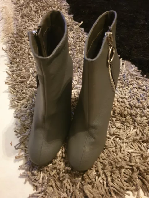 Bottes à talons hauts pour femmes à talons hauts taille 3 neuves avec étiquettes