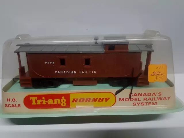 Triang Hornby HO Scale Canadian Pacific Caboose Old Color Scheme #1152 2