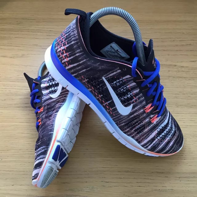 Nike free 2025 run size 6