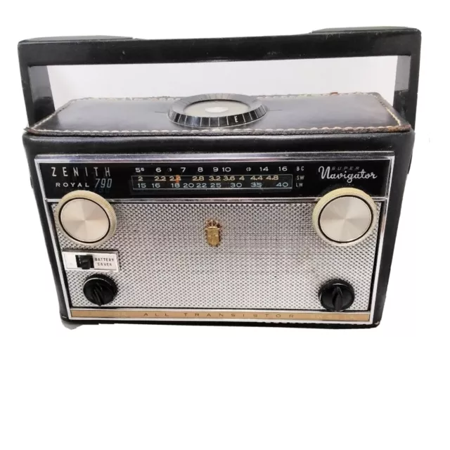 Rare Vintage Zenith Royal 790YK Super Navigator Black Leather Transistor Radio