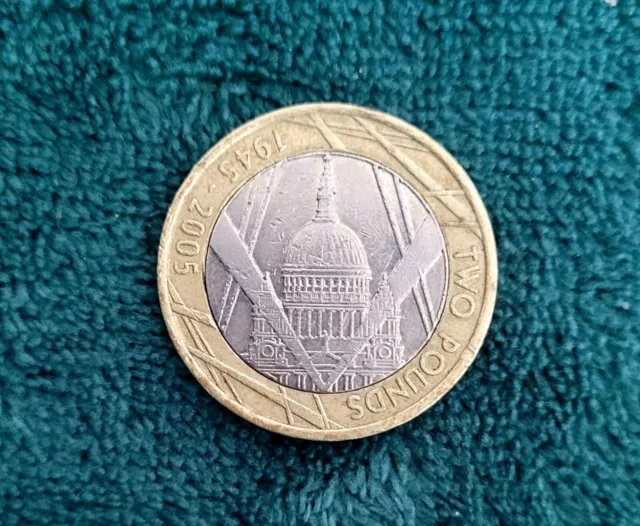 Rare st pauls 2 pound coin