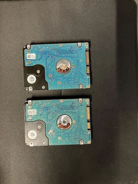 HGST - HDD 8To SATA 7.2K 3,5 Entreprise 0F25734