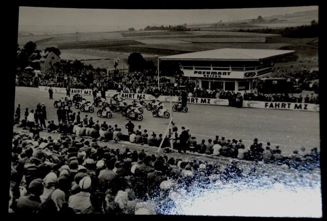 60907 Ak Auto Courses de Moto Hohenstein Ernstthal Sachsenringrennen Début 1968