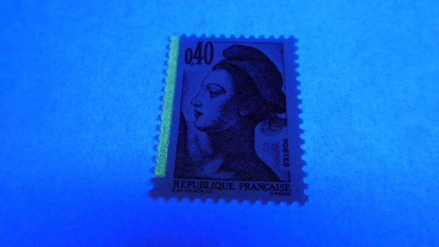 France Autoadhésifs - Paire Timbres Sans Bande Phosphore N°31a Et 32a 2001 Neufs Lartdesgentsfr France Autoadhésifs - Paire Timbres Sans Bande Phosphore N°31a Et 32a 2001 Neufs Lartdesgentsfr