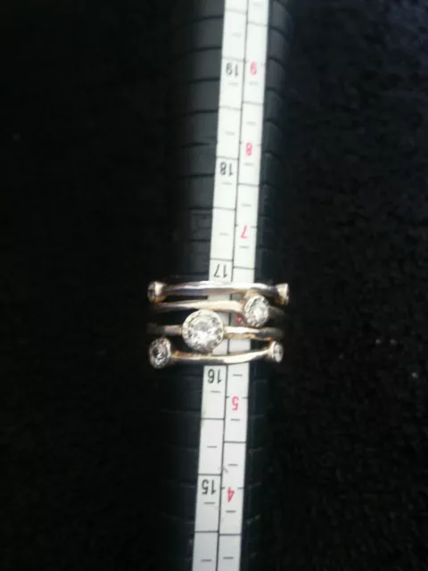 Superbe Bague Neuve En Argent 925/1000  Sertie de Brillants