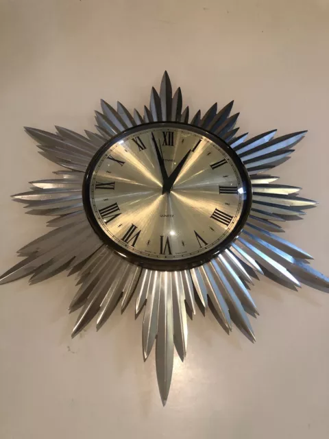 Metamec Starburst Sunburst Clock / Wall / Silver / MCM / 19” / Working