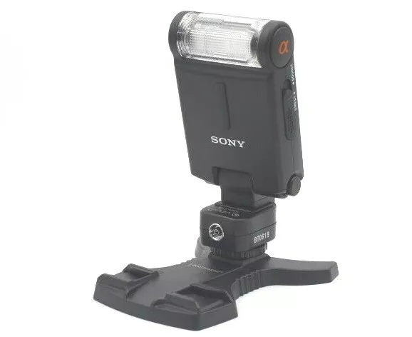 Sony HVL F20AM Shoe Mount Flash for Sony w/ Adapter Excellent Used 2B002836