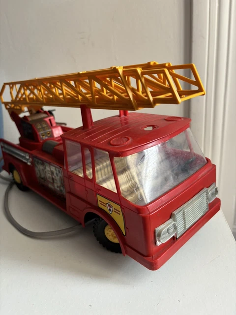 JOUSTRA TÔLE & PLASTIQUE CAMION BERLIET voirie , série mini ref 4101 sous bISTER