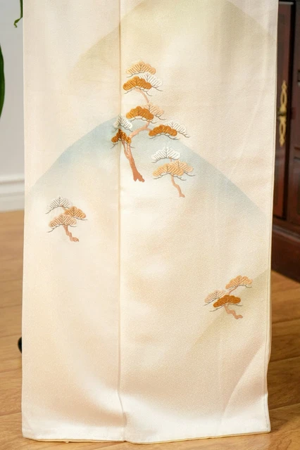 Dear Vanilla Japanese Silk Kimono Women's Robe Gown Authentic Japan Vintage Mint 8