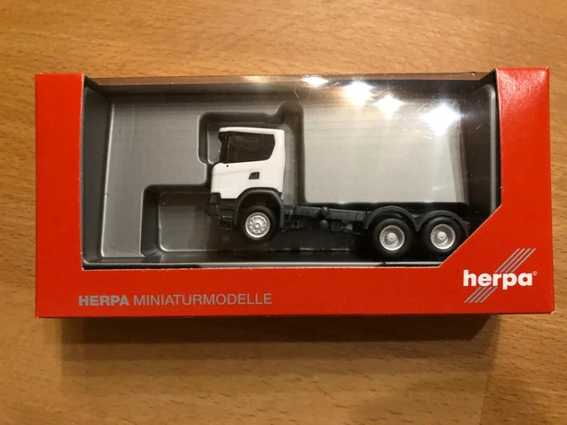 Herpa 84956 Scania CG17 6x6 – Modellino In Scala 1:87 Per Collezionisti - 6