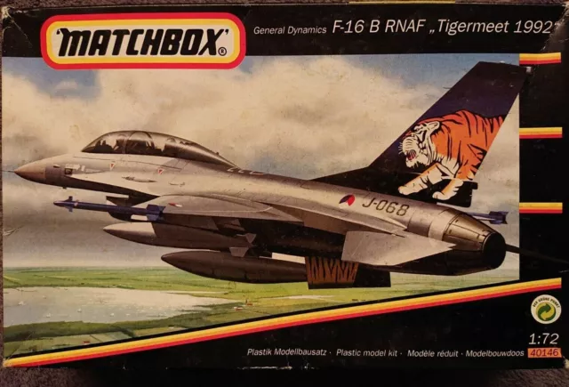 Revell (Matchbox) 1/72 General Dynamic F-16B Rnaf Tigermeet 1992 (Pas De Boite)
