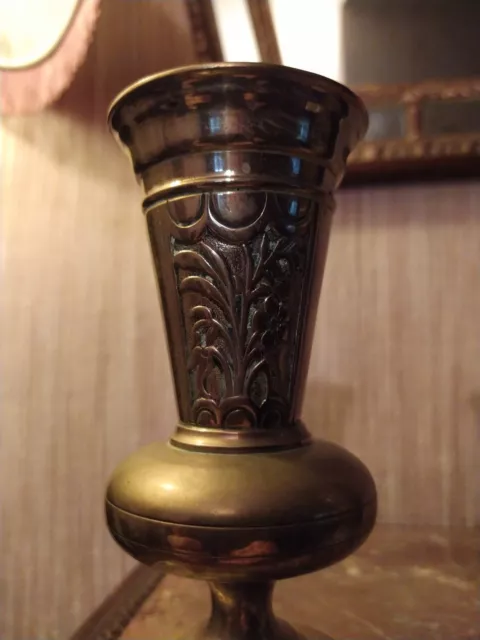 Coppia Di Vasi IN Bronzo Per Decorazione Floreale 2