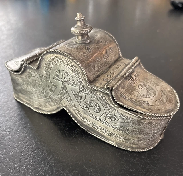 SUPERBE ET ANCIEN Objet De Vitrine Decoratif En Argent Avec Oiseaux Sur