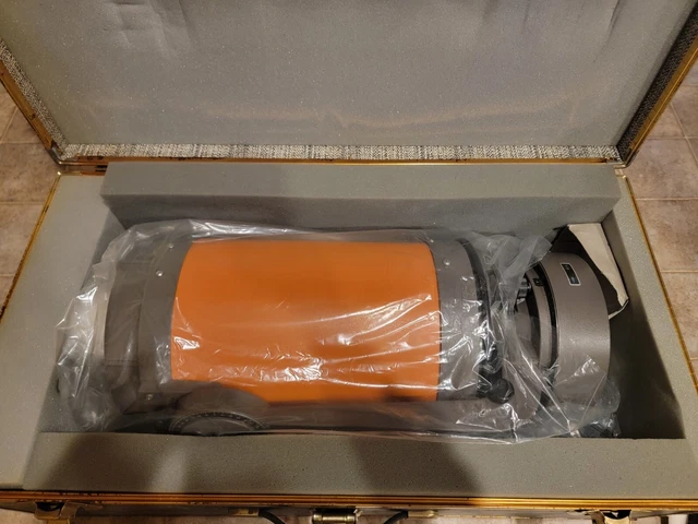 Celestron C8 NEW OLD STOCK Telescope Orange Tube Celestron C8 NEW OLD STOCK Telescope Orange Tube