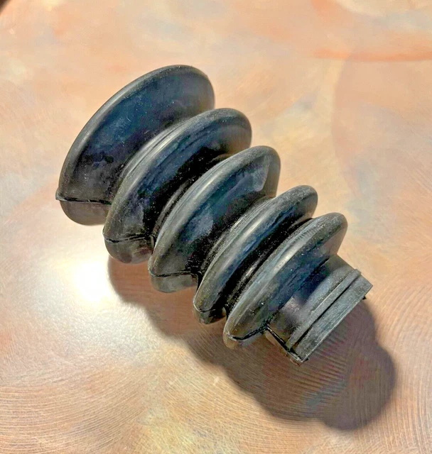 NOS GERMAN MADE Shift Linkage Boots for 8083 Volkswagen Vanagon 12.95