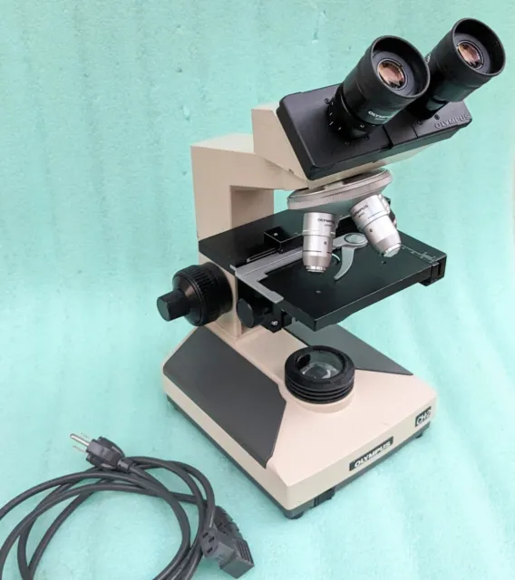 Olympus microscope, CH-2, binocular, 4-10-40-100x objectives, 10x oculars, works