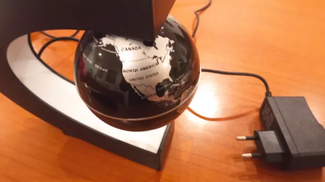 Mappamondo Levitazione Magnetica Rotante Lampada Da Tavolo Led Design Scrivania
