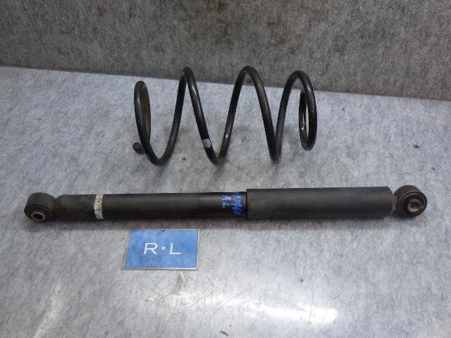 SUZUKI Solio 2014 Rear Left Shock Absorber 4180054M10 [Used] [PA80902347]