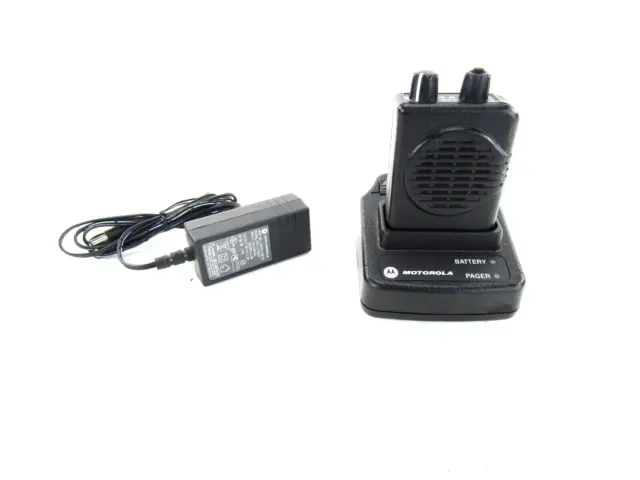 Motorola Minitor V Pager w/ Charging Base - Freq: 151 - 158.9975 MHz