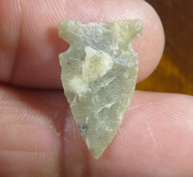 Attractive Plains side-notched arrow point found near Livingston, Montana 1 in.