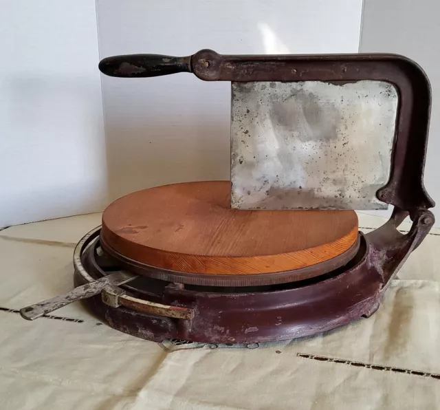 "THE GEM" The Standard Computing Scale Co. Detroit. Antique Cheese Slicer "THE GEM" The Standard Computing Scale Co. Detroit. Antique Cheese Slicer