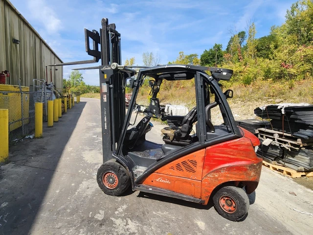 Linde Fork Lift H25D DIESEL (4,775LB Lift ) Very well maintained-Made in Germany