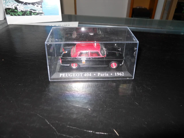 Peugeot 404 taxi G7, au 1/43°.