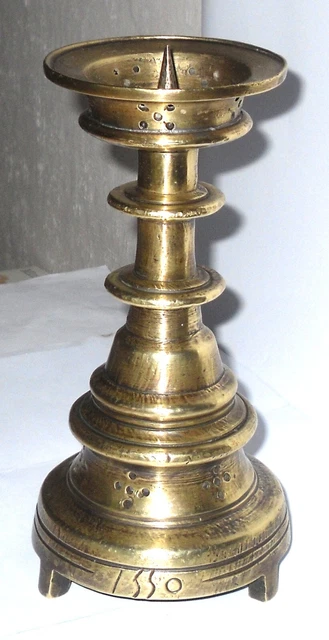 Paire de lampe de table de style Louis XIV du 19ème siècle en métal argenté