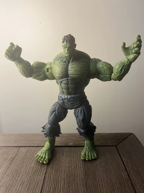 Marvel Diamond Select The Incredible Hulk Unleashed Action Figure Loose