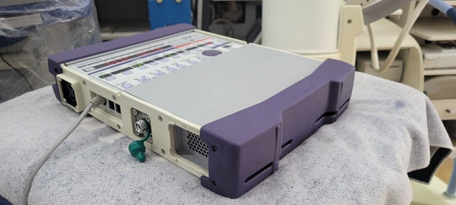 Worldwide Sell on 2,100$ Used Carefusion LTV1200 Wih Supply Power