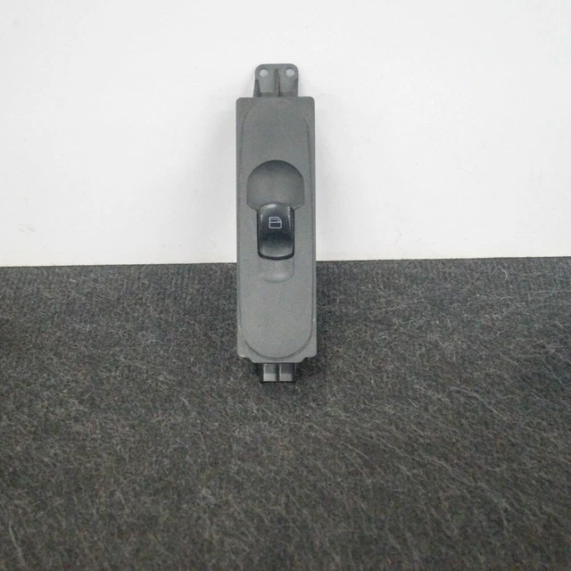 Interrupteur De Fenêtre Avant Gauche Pour MERCEDES SPRINTER 906 - Réf A9065451913 - Occasion Allemagne