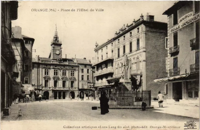 CPA ORANGE - Place de l'Hotel de Ville (477299)