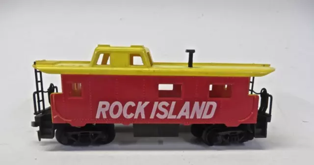 HO TYCO "Modern" Rock Island Offset Cupola Caboose.  Low Ship