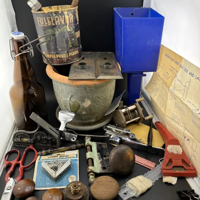 💥Vintage Garage Junk Drawer Lot💥level, Zeus Lock, Fishing Reel,tools