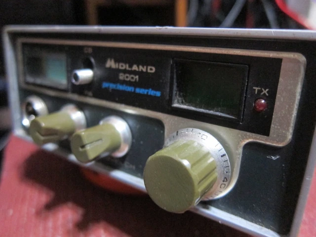 MIDLAND M-20 Emetteur CB 27 AM-FM 40 canaux