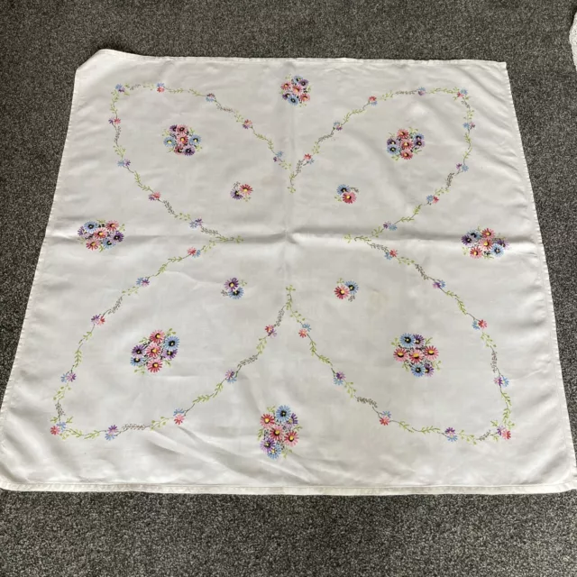 vintage hand embroidered tablecloths linen