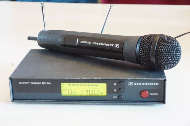 sennheiser freeport transmitter microphone with G1 receiver EW300 