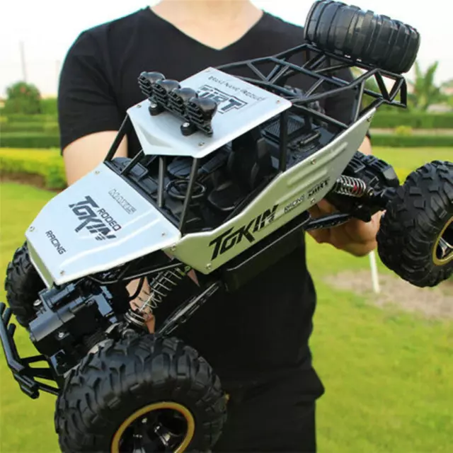 SF Model 6026 1/12 2.4G 4WD RC Car Off-Road Truck RTR Vehicles Kids Childs Indoo 3