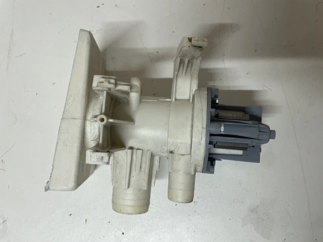 Electrolux Washing Machine Drain Pump M113 M109 ASKOL Genuine