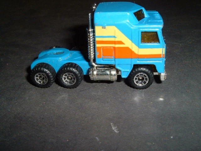 International Lonestar Trattore 2010 - IXO 1/64 - Foto 10