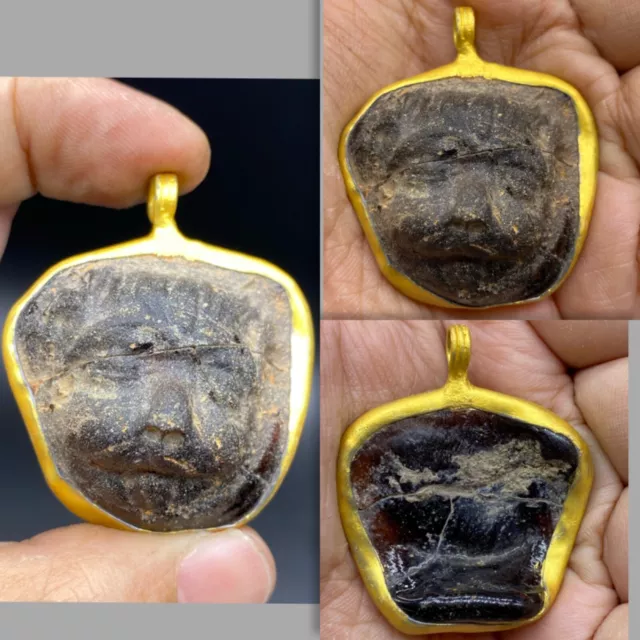 beautiful old Glass Ancient king face head Pendant