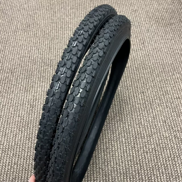 Schwinn bicycle tires top